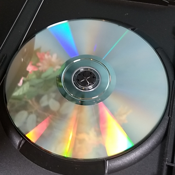 The Godfather Widescreen Edition DVD,  Paramount - Picture 8 of 9